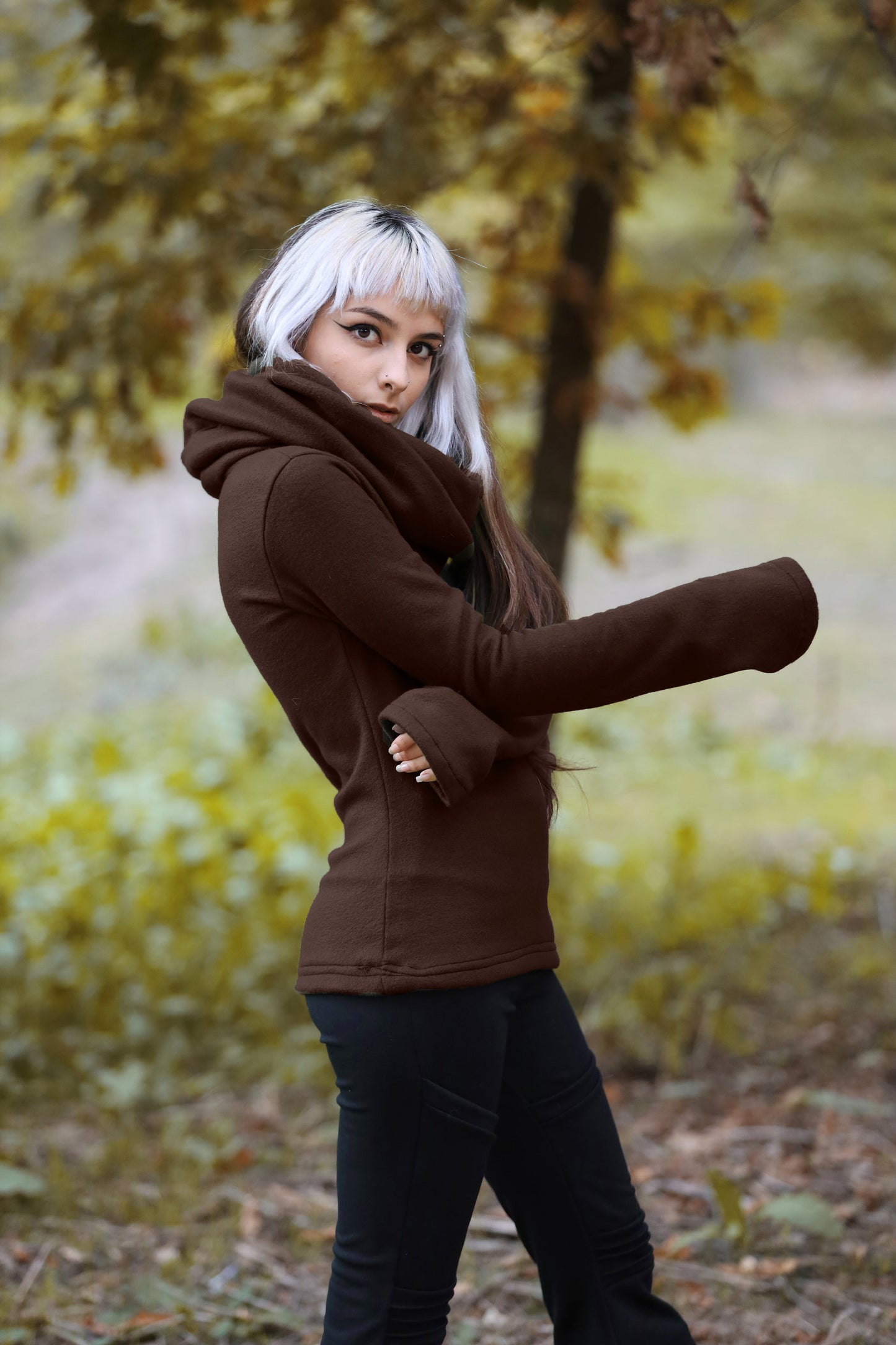 SCHWARZER Elfen-Hoodie mit Cowl-Neck – Baumwoll-Fleece Elfen-Hoodie