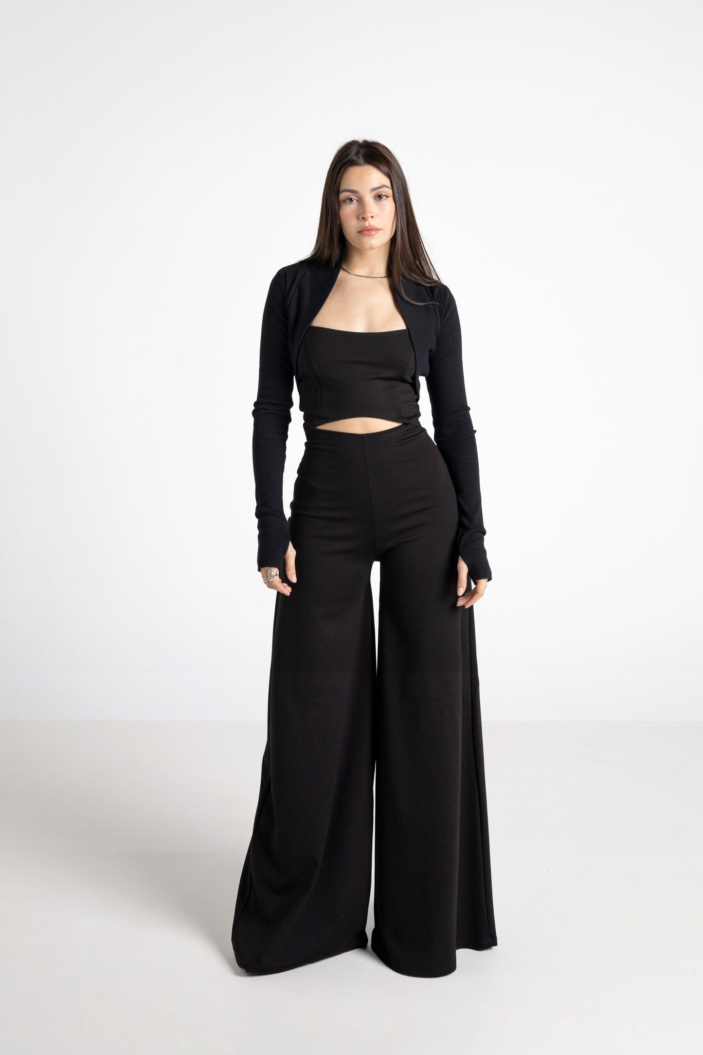 SET - GEMEINSAM KAUFEN UND SPAREN - Weit geschnittenes Jumpsuit + Bio-Baumwoll Shrug