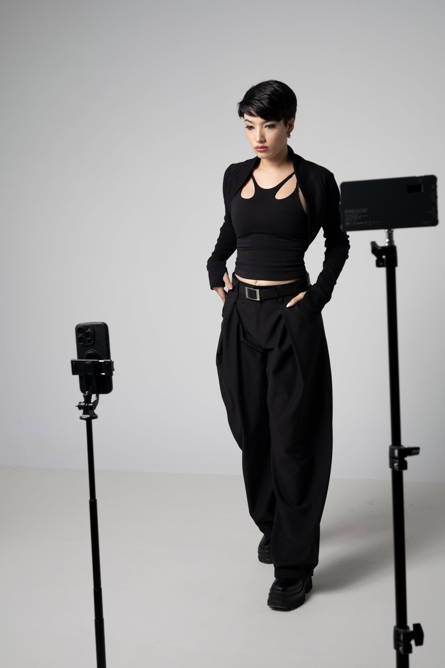 MIA Top – Bio-Baumwolle Cut-Out Träger Tank