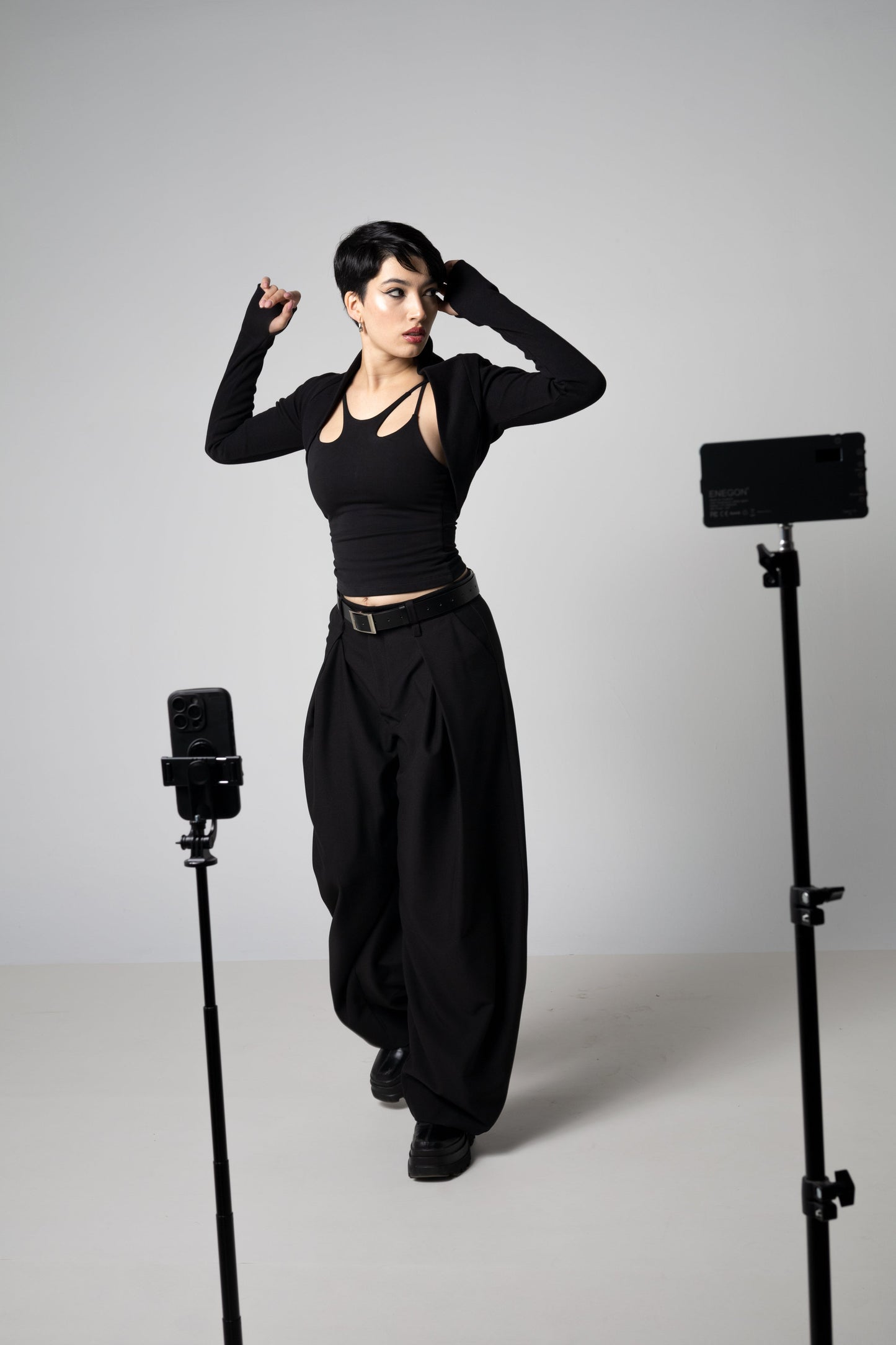 MIA Top – Bio-Baumwolle Cut-Out Träger Tank