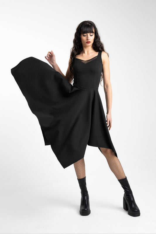 Schwarzes Korsett asymmetrisches ärmelloses Feenhemdkleid