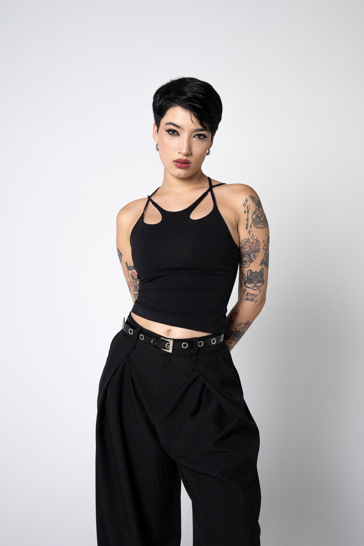 MIA Top – Bio-Baumwolle Cut-Out Träger Tank