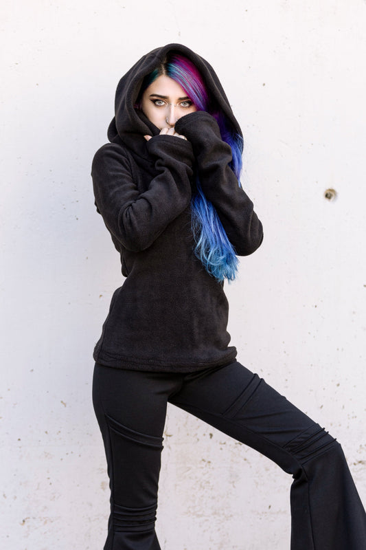 SCHWARZER Elfen-Hoodie mit Cowl-Neck – Baumwoll-Fleece Elfen-Hoodie