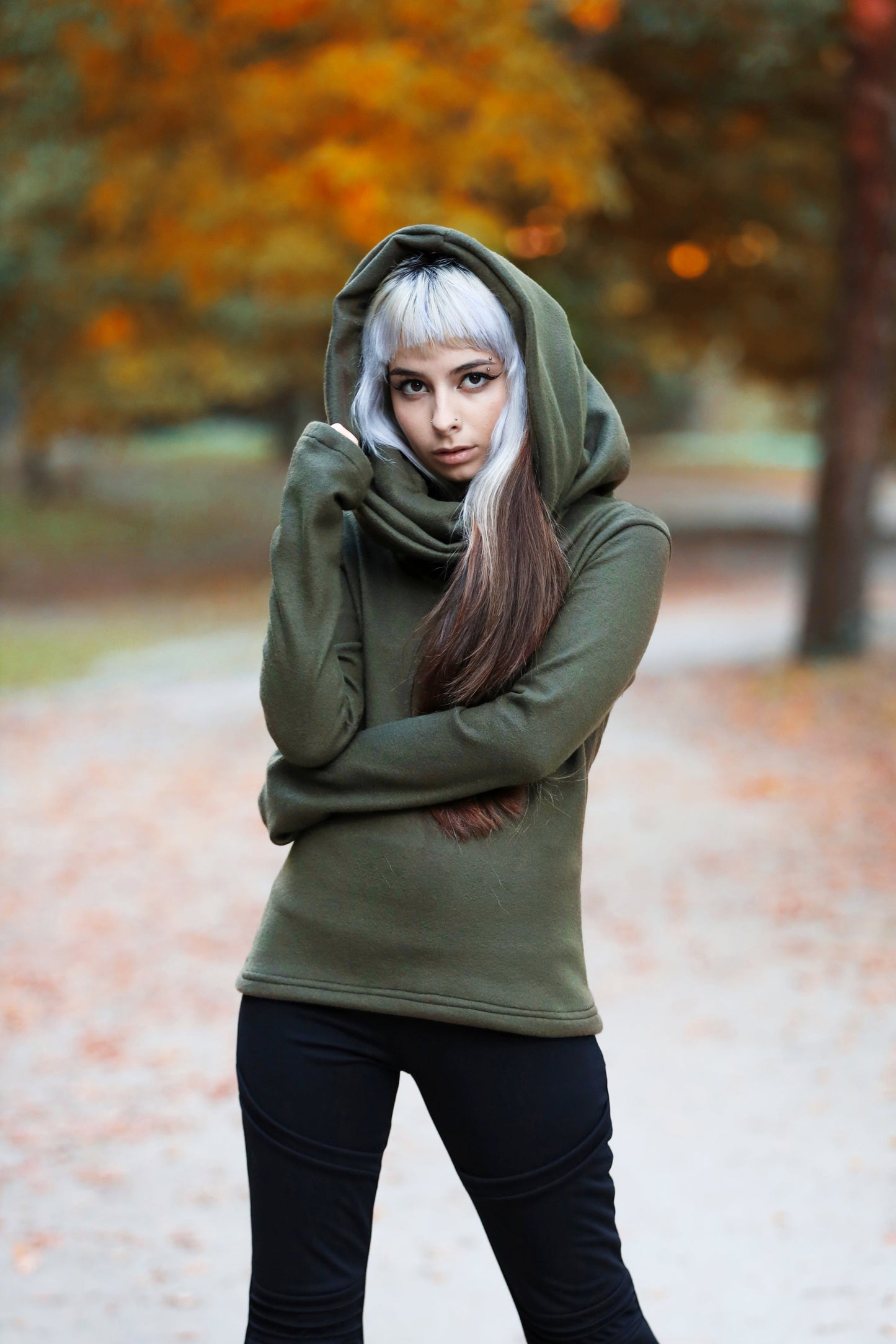 SCHWARZER Elfen-Hoodie mit Cowl-Neck – Baumwoll-Fleece Elfen-Hoodie